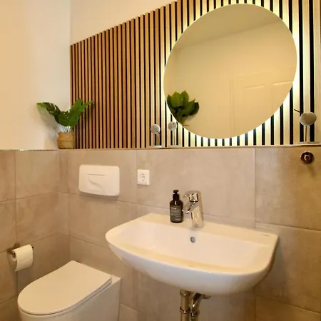 Apartment Zentrales Hochwertiges Gruenderzeit-apartment Thomasius *