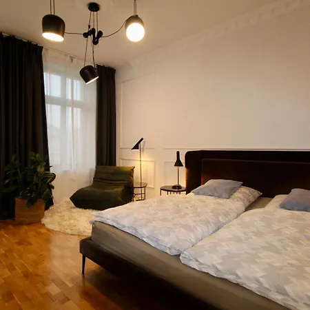 Apartment Zentrales Hochwertiges Gruenderzeit-apartment Thomasius